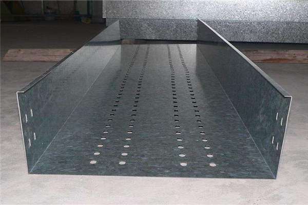 濟(jì)南電纜橋架出現(xiàn)靜電如何處理?這些解決方案一定要做