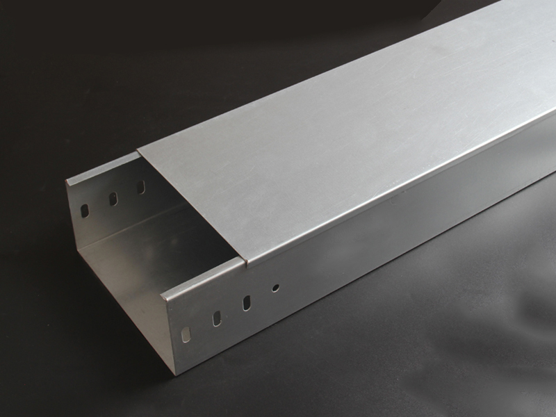 槽式電纜橋架-001