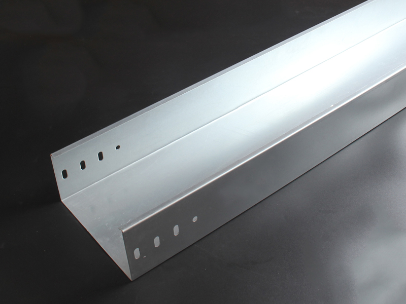 槽式電纜橋架-005